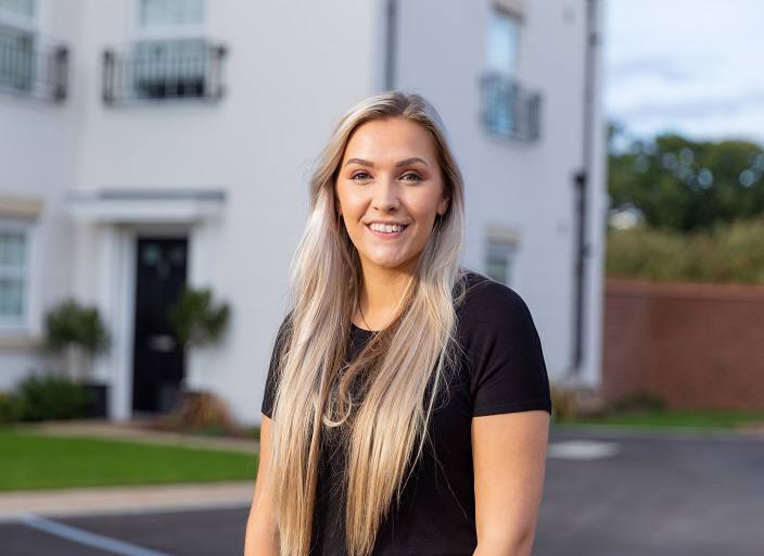 First-time buyer Faith, 23, delighted with one-bedroom new-build apartment in Warwick